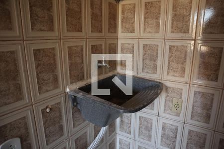 Casa para alugar com 60m², 1 quarto e sem vagaÁrea de Serviço