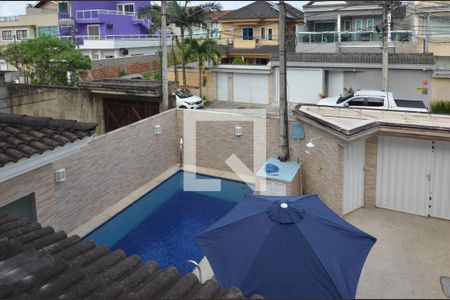 Casa de condomínio para alugar com 240m², 4 quartos e 3 vagasVaranda da Suíte 1