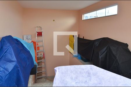 Casa de condomínio para alugar com 240m², 4 quartos e 3 vagasSótão