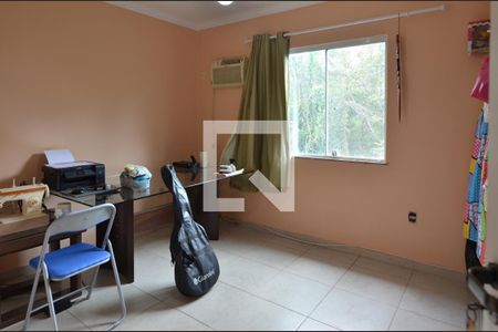 Casa de condomínio para alugar com 240m², 4 quartos e 3 vagasSuíte 4