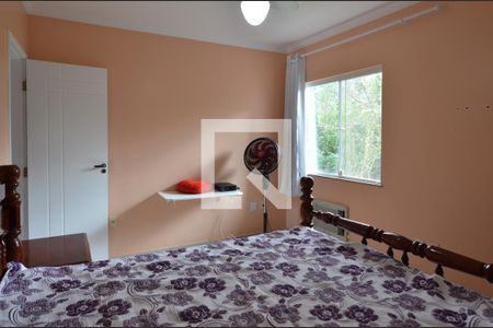 Casa de condomínio para alugar com 240m², 4 quartos e 3 vagasSuíte 3