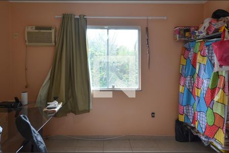 Casa de condomínio para alugar com 240m², 4 quartos e 3 vagasSuíte 4