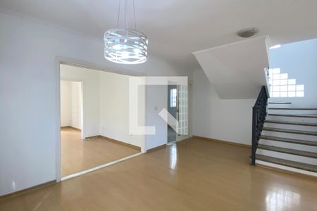 Sala de casa de condomínio para alugar com 3 quartos, 550m² em Alphaville Conde Ii, Barueri