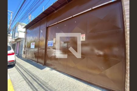 Casa para alugar com 220m², 3 quartos e 4 vagasFachada