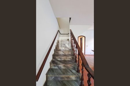 Escada de casa à venda com 4 quartos, 90m² em Higienópolis, Rio de Janeiro