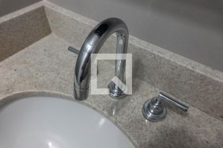 Apartamento para alugar com 62m², 2 quartos e 1 vaga Apartamento para alugar com 62m², 2 quartos e 1 vagaBanheiro