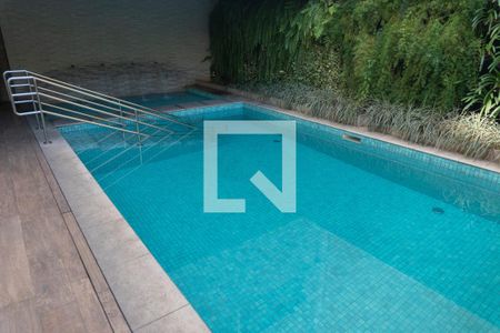 Apartamento para alugar com 62m², 2 quartos e 1 vaga Apartamento para alugar com 62m², 2 quartos e 1 vagaÁrea comum - Piscina