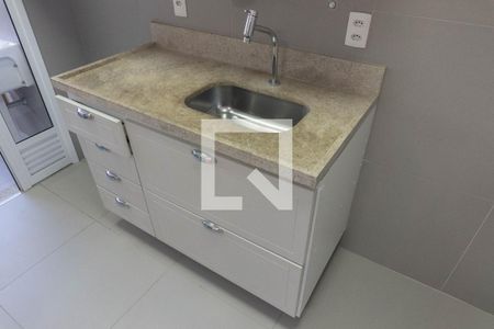 Apartamento para alugar com 62m², 2 quartos e 1 vaga Apartamento para alugar com 62m², 2 quartos e 1 vagaCozinha e Área de Serviço