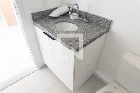 Apartamento para alugar com 38m², 2 quartos e sem vagaBanheiro
