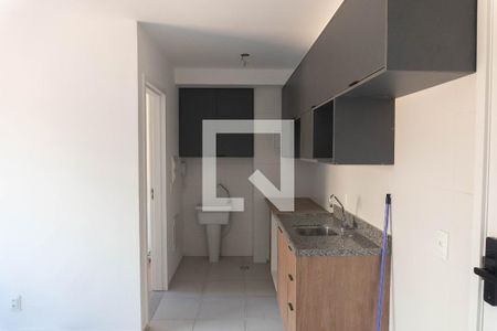 Sala/Cozinha de apartamento para alugar com 2 quartos, 38m² em Bela Vista, São Paulo