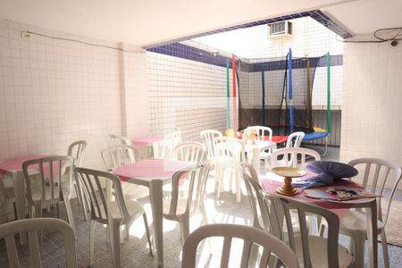 Apartamento à venda com 95m², 3 quartos e 1 vagaÁrea comum - Salão de festas