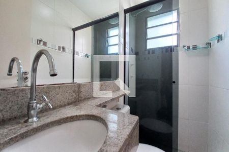 Apartamento à venda com 45m², 2 quartos e 1 vaga Apartamento à venda com 45m², 2 quartos e 1 vagaBanheiro