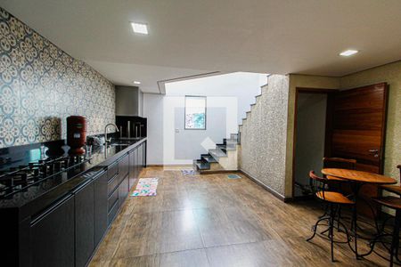 Churrasqueira de casa à venda com 3 quartos, 258m² em Parque São Vicente, Santo André
