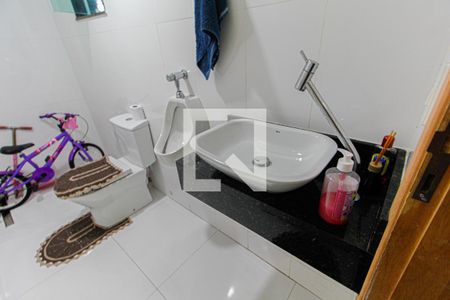 Casa à venda com 258m², 3 quartos e 4 vagas Casa à venda com 258m², 3 quartos e 4 vagasBanheiro da Churrasqueira