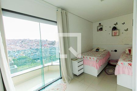 Casa à venda com 258m², 3 quartos e 4 vagas Casa à venda com 258m², 3 quartos e 4 vagasQuarto 3