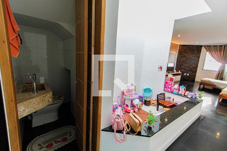 Detalhe Sala de casa à venda com 3 quartos, 258m² em Parque São Vicente, Santo André