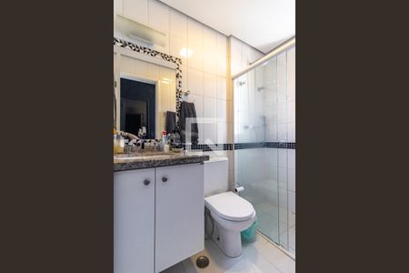 Apartamento para alugar com 60m², 2 quartos e 2 vagas Apartamento para alugar com 60m², 2 quartos e 2 vagasSuíte