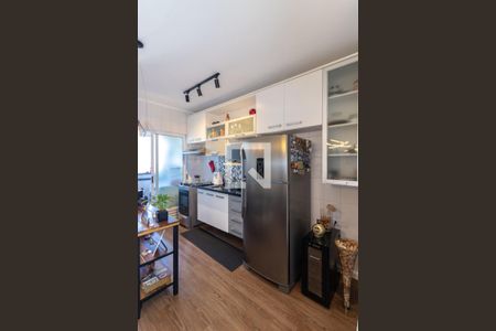 Apartamento para alugar com 60m², 2 quartos e 2 vagas Apartamento para alugar com 60m², 2 quartos e 2 vagasCozinha