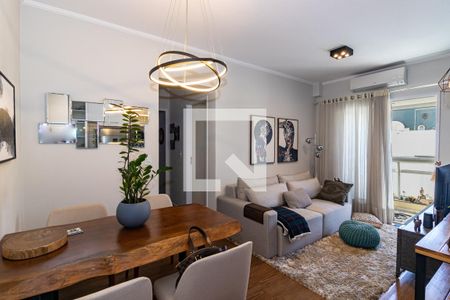 Sala de apartamento à venda com 2 quartos, 60m² em Vila Olímpia, São Paulo