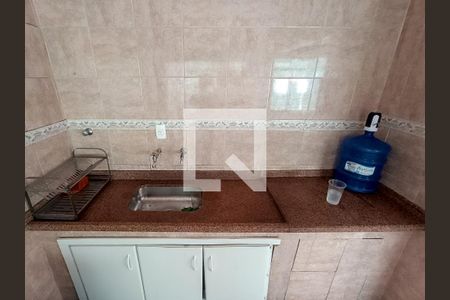 Casa à venda com 186m², 3 quartos e 6 vagas Casa à venda com 186m², 3 quartos e 6 vagasCozinha