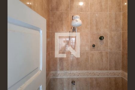 Casa à venda com 186m², 3 quartos e 6 vagas Casa à venda com 186m², 3 quartos e 6 vagasLavabo