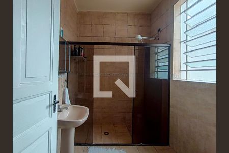 Casa à venda com 186m², 3 quartos e 6 vagas Casa à venda com 186m², 3 quartos e 6 vagasBanheiro Social