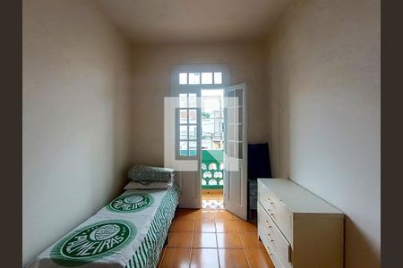 Casa à venda com 186m², 3 quartos e 6 vagas Casa à venda com 186m², 3 quartos e 6 vagasQuarto 2