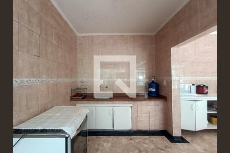 Casa à venda com 186m², 3 quartos e 6 vagas Casa à venda com 186m², 3 quartos e 6 vagasCozinha