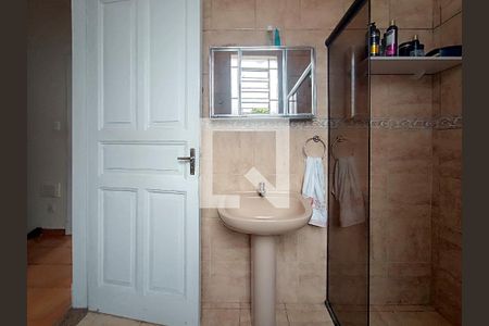 Casa à venda com 186m², 3 quartos e 6 vagas Casa à venda com 186m², 3 quartos e 6 vagasBanheiro Social