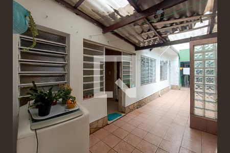 Casa à venda com 186m², 3 quartos e 6 vagas Casa à venda com 186m², 3 quartos e 6 vagasÁrea de Serviço