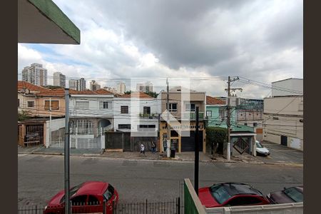 Casa à venda com 186m², 3 quartos e 6 vagas Casa à venda com 186m², 3 quartos e 6 vagasQuarto 2 - Vista da Sacada