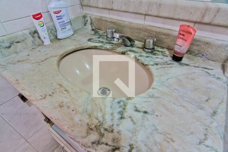 Apartamento à venda com 69m², 2 quartos e 1 vagaBanheiro