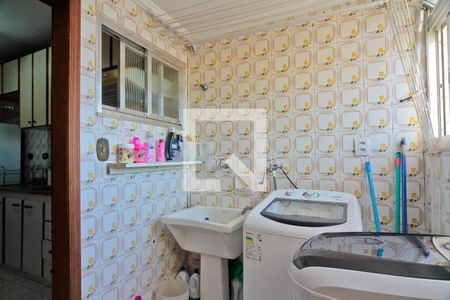 Apartamento à venda com 69m², 2 quartos e 1 vagaÁrea de Serviço