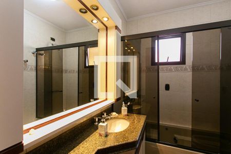 Apartamento à venda com 250m², 3 quartos e 2 vagasBanheiro da Suíte