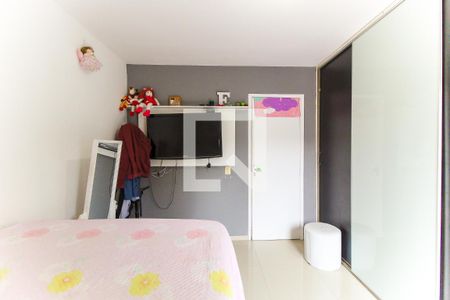 Quarto 1 de casa de condomínio para alugar com 2 quartos, 64m² em Itaquera, São Paulo