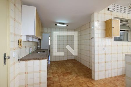 Apartamento para alugar com 124m², 3 quartos e 3 vagasCozinha