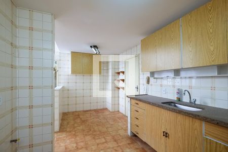 Apartamento para alugar com 124m², 3 quartos e 3 vagasCozinha