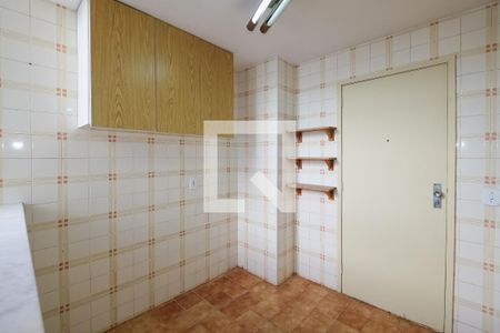 Apartamento para alugar com 124m², 3 quartos e 3 vagasCozinha