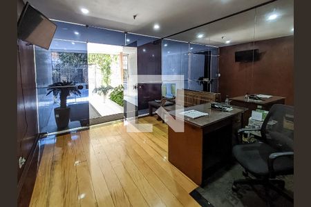 Apartamento para alugar com 124m², 3 quartos e 3 vagasFachada e portaria