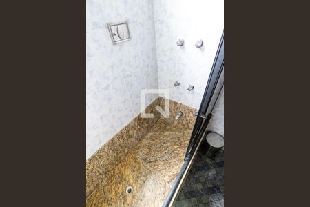 Casa de condomínio para alugar com 238m², 3 quartos e 3 vagas Casa de condomínio para alugar com 238m², 3 quartos e 3 vagasBanheiro 2°andar