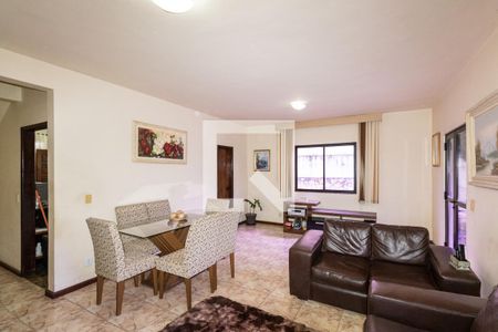 Sala de casa de condomínio para alugar com 3 quartos, 238m² em Campo Grande, Rio de Janeiro