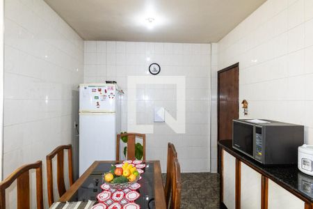 Casa de condomínio para alugar com 238m², 3 quartos e 3 vagas Casa de condomínio para alugar com 238m², 3 quartos e 3 vagasCozinha