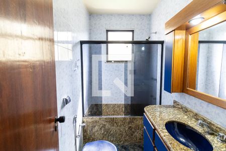 Casa de condomínio para alugar com 238m², 3 quartos e 3 vagas Casa de condomínio para alugar com 238m², 3 quartos e 3 vagasBanheiro 2°andar