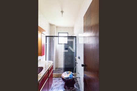 Casa de condomínio para alugar com 238m², 3 quartos e 3 vagas Casa de condomínio para alugar com 238m², 3 quartos e 3 vagasBanheiro do Quarto 3