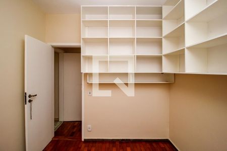 Quarto 1 de apartamento para alugar com 3 quartos, 96m² em Nova Suíssa, Belo Horizonte