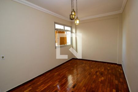 Sala de apartamento para alugar com 3 quartos, 96m² em Nova Suíssa, Belo Horizonte