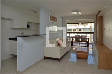 Sala de apartamento para alugar com 3 quartos, 211m² em Recreio dos Bandeirantes, Rio de Janeiro