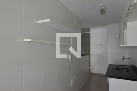 Apartamento para alugar com 211m², 3 quartos e 2 vagas Apartamento para alugar com 211m², 3 quartos e 2 vagasCozinha e Área de serviço