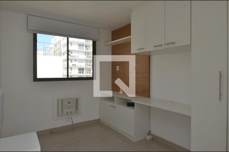 Quarto 1 de apartamento para alugar com 3 quartos, 211m² em Recreio dos Bandeirantes, Rio de Janeiro