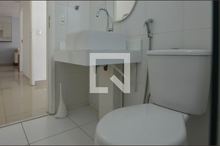 Apartamento para alugar com 211m², 3 quartos e 2 vagas Apartamento para alugar com 211m², 3 quartos e 2 vagasBanheiro da Suíte 2